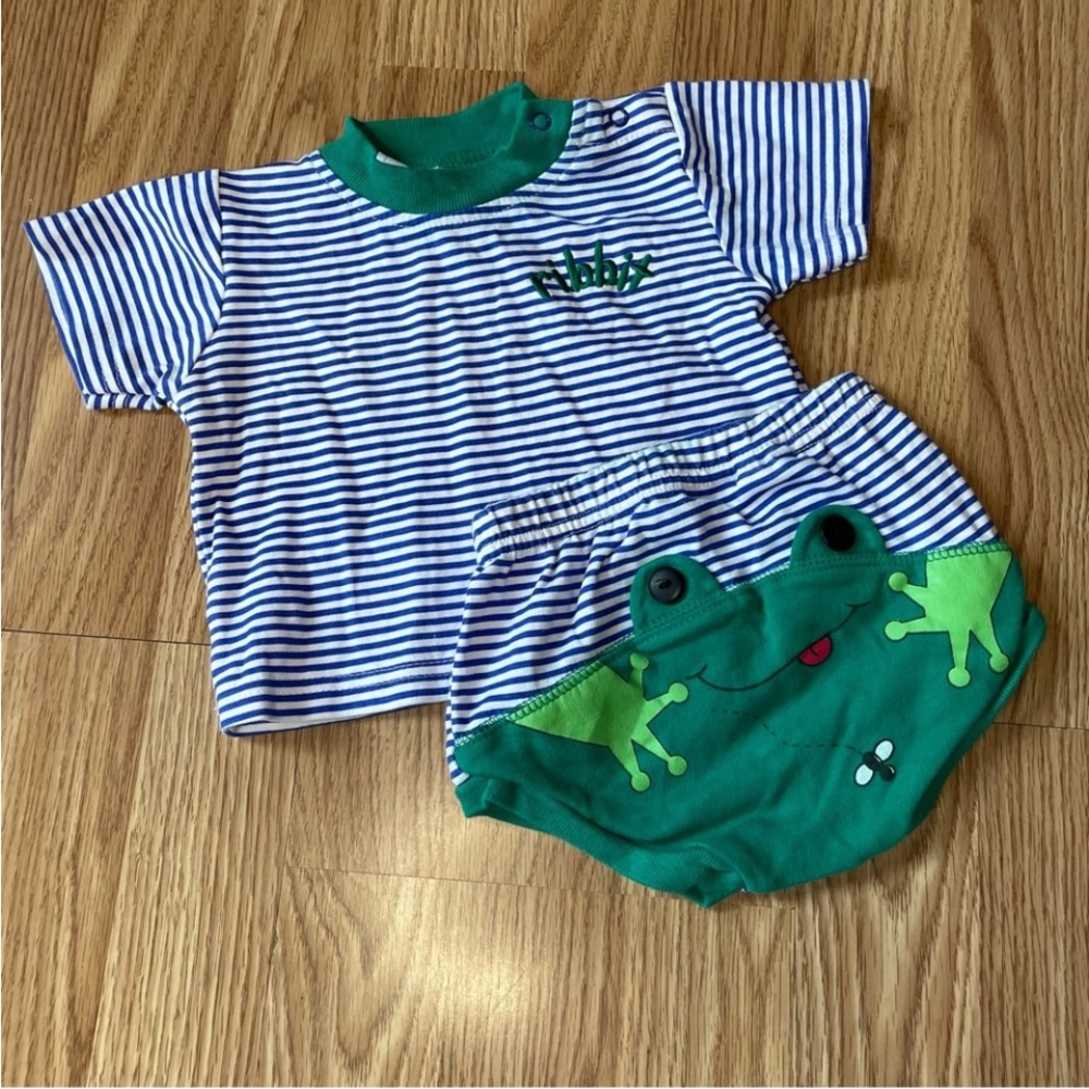 VTG BABY INC BLUE WHITE STRIPED FROG GRAPHIC TWO PIECE OUTFIT SIZE 6/9 MONTHS